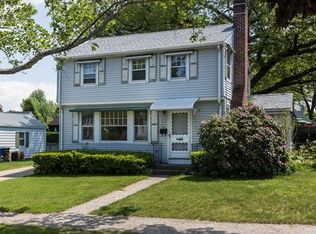 73 Bessemer St, Springfield, MA 01104