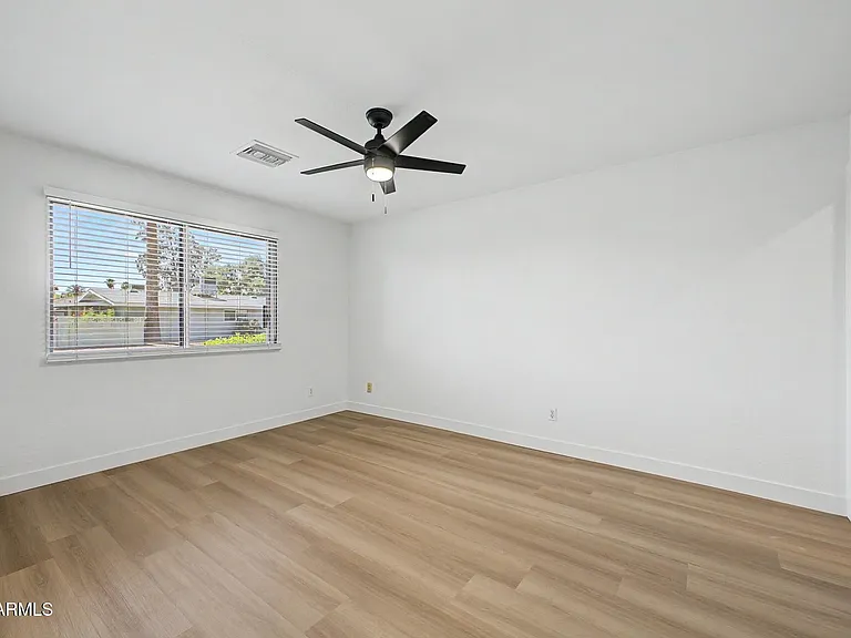 3613 S Kenneth Pl — Photo 12