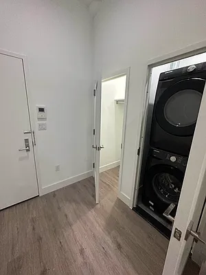 Rented by Oxford Property Group | media 25