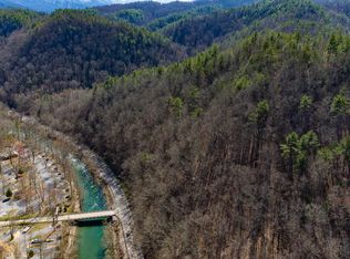 8538 Towns End Ln, Townsend, TN 37882