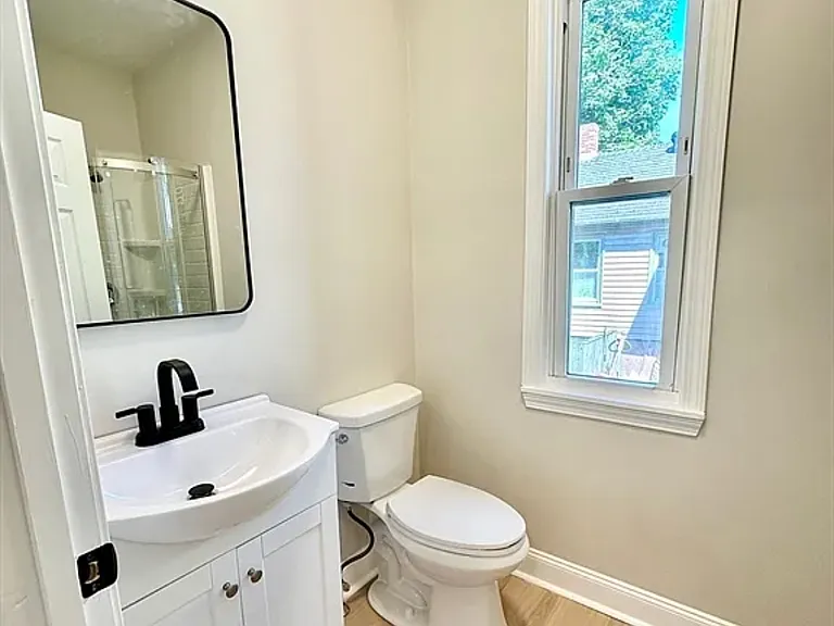 299 Cedar St #1 — Photo 4