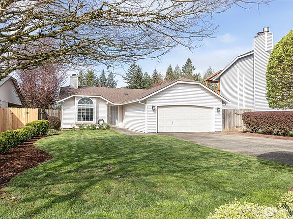 3rd image of 15012 NE 18th Avenue