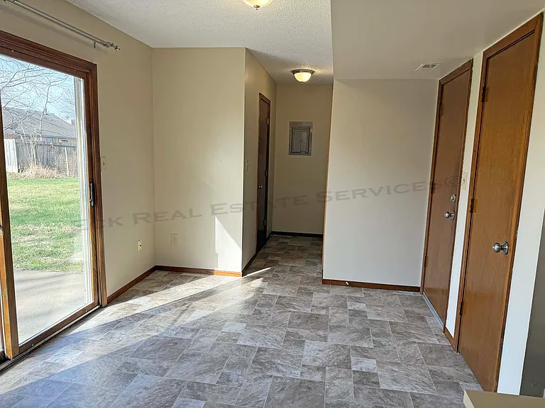3709 Westland Pl — Photo 7