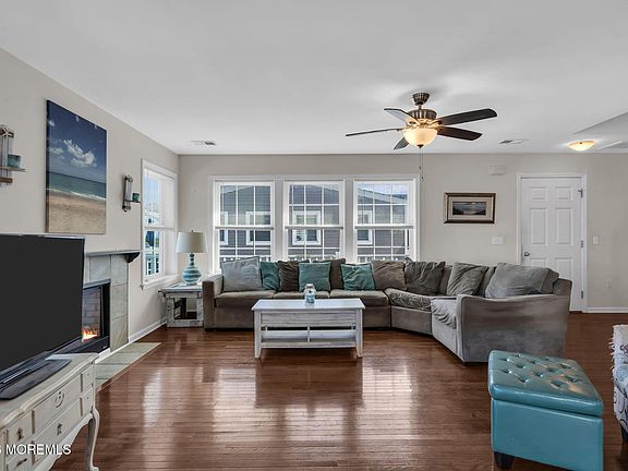 5th image of 53 S Spinnaker Drive