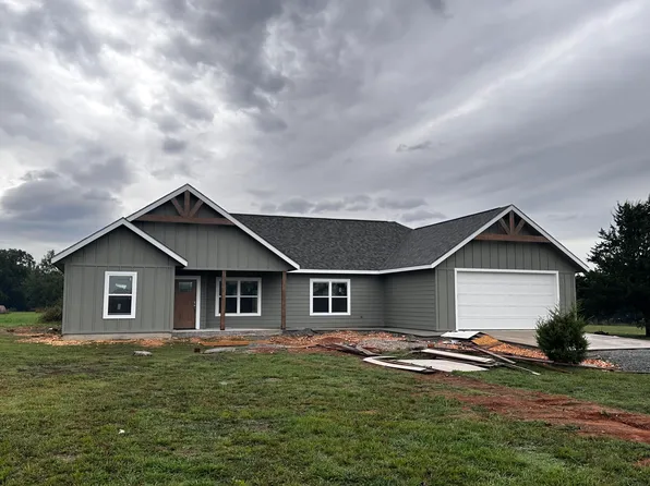 62155 E 270th Rd, Grove, OK 74344