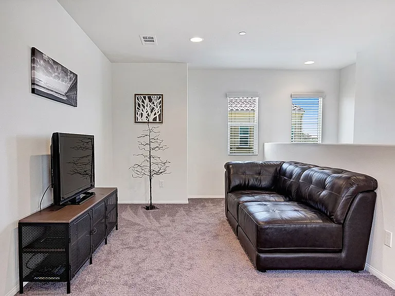323 Paseo Gusto — Photo 18