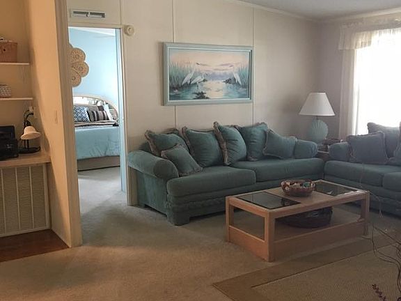 3rd image of 348 Ashley Dr #348