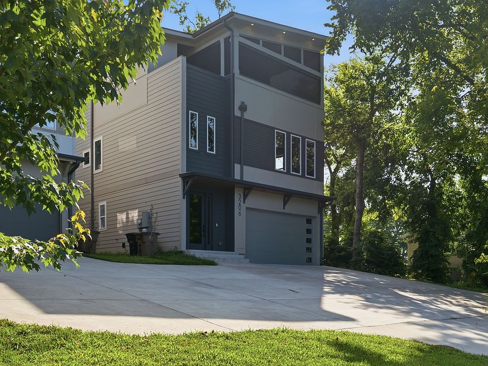 1st image of 3206 Lincoln Ave