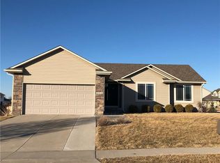3216 SE 22nd St, Ankeny, IA 50021
