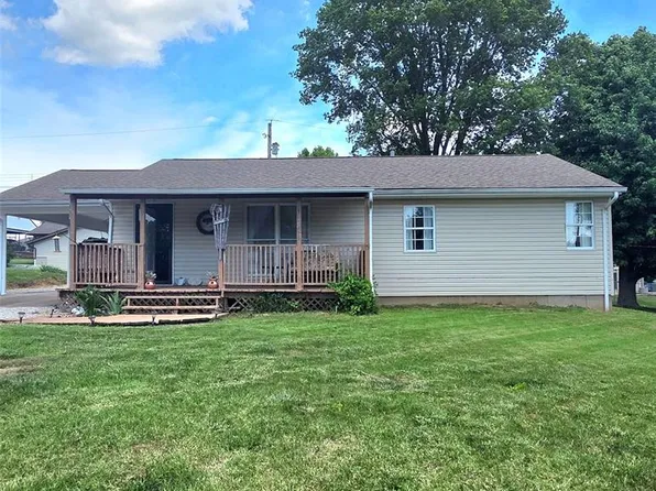 123 Allan St, Chester, IL 62233