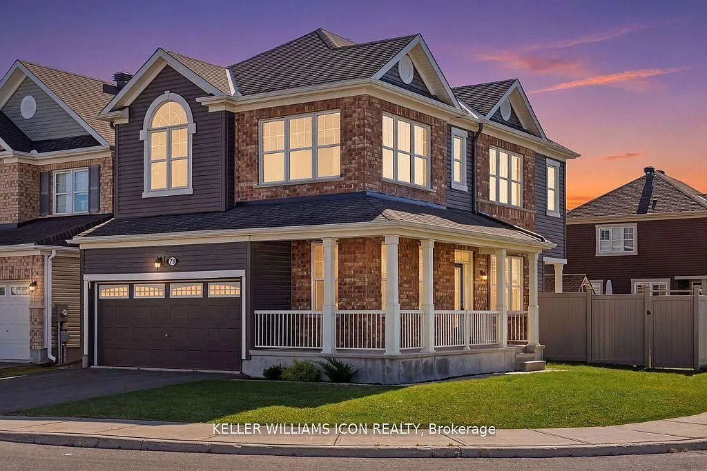 3 bed, $2,700 — Photo 1