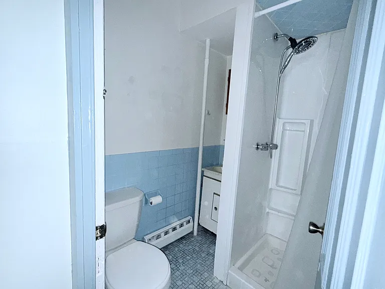 22 Maple Ln #1 — Photo 5