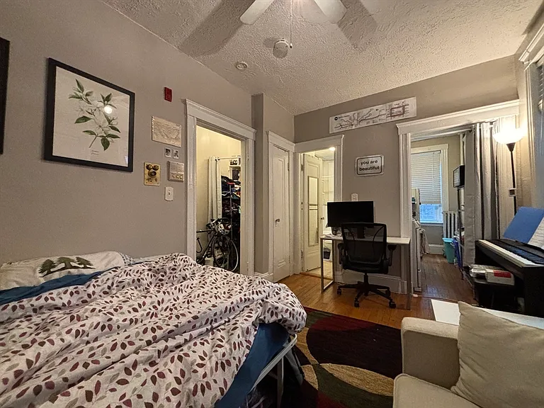 26 Myrtle St #3 — Photo 5