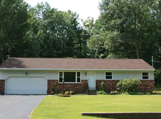 6146 Veeder Rd, Slingerlands, NY 12159