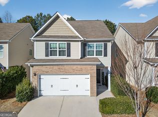 94 Hill Crest Cir, Hiram, GA 30141