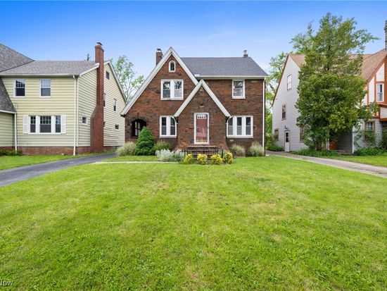 3497 Raymont Blvd, University Heights, OH 44118