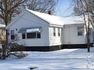 1522 Pine St, Ottawa, IL 61350