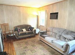 1577 Elgin Ave, East Meadow, NY 11554