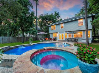 11 Eastwood Pl, Spring, TX 77382