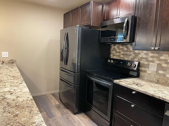 3rd image of 1265 N Race St APT 101