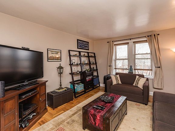 2nd image of 48-17 42nd St #4E