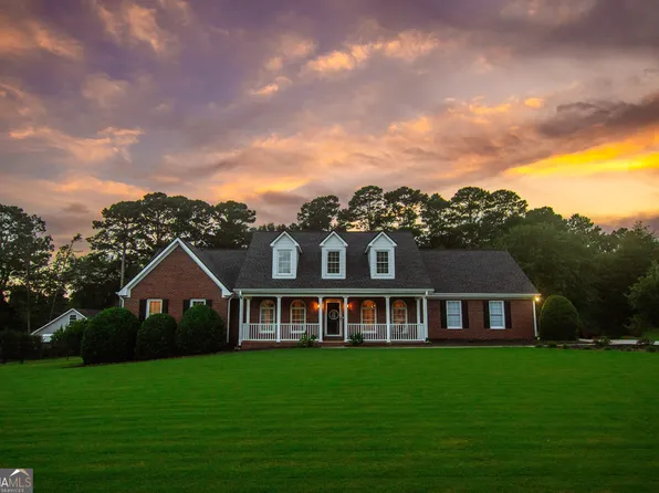 5494 McCullers Ln, Loganville, GA 30052