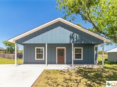 410 El Paso St, Holland, TX, 76534
