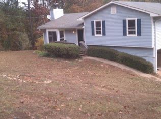 95 Hanson Trl, Whitesburg, GA 30185