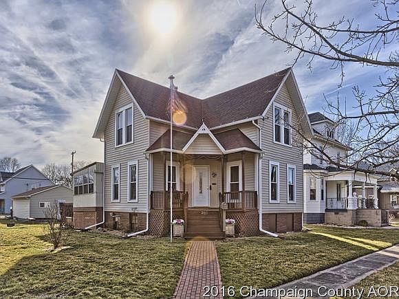 1st image of 360 E Orleans St