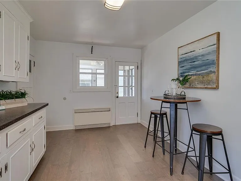 501 Sussex Dr #2 — Photo 21