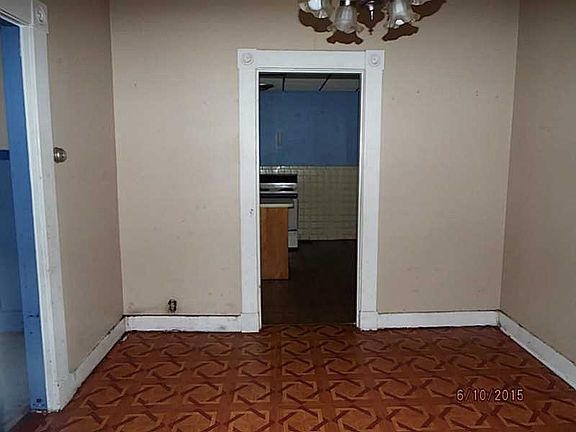 5th image of 1029 Wyoming St