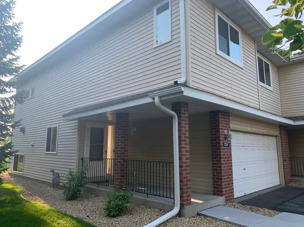 7337 Braden Trl, Inver Grove Heights, MN 55076