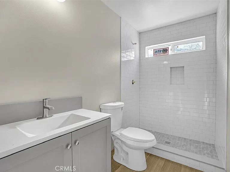 610 W Hollyvale St — Photo 13