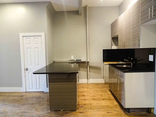 Rented by HFF Realty LLC | media 17