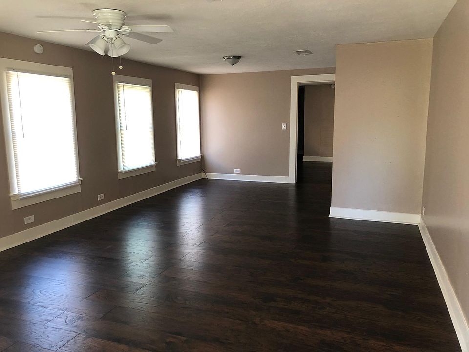 1st image of 408 W Lang St