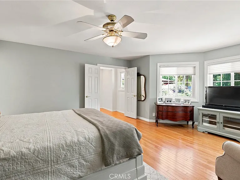 2726 E Riding Way — Photo 23