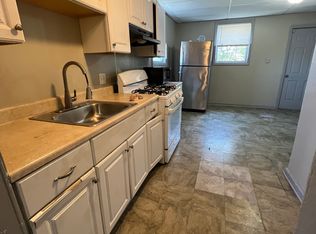 10 Adams St #2, Lynn, MA 01902