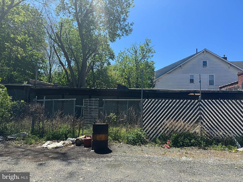 1st image of 44 Marion St #46