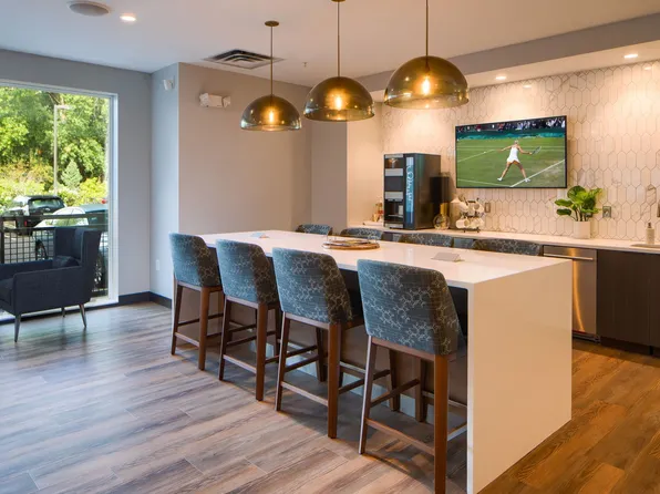 Ellipse on Excelsior and E2