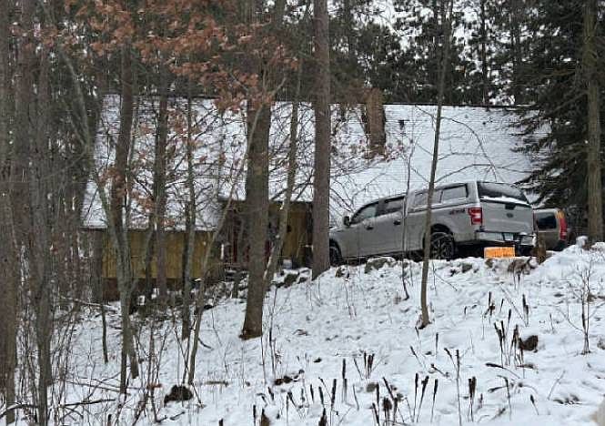 1st image of 585 Deep Woods Ct SW