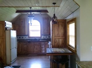 8985 N Chippewa Rd, Coleman, MI 48618