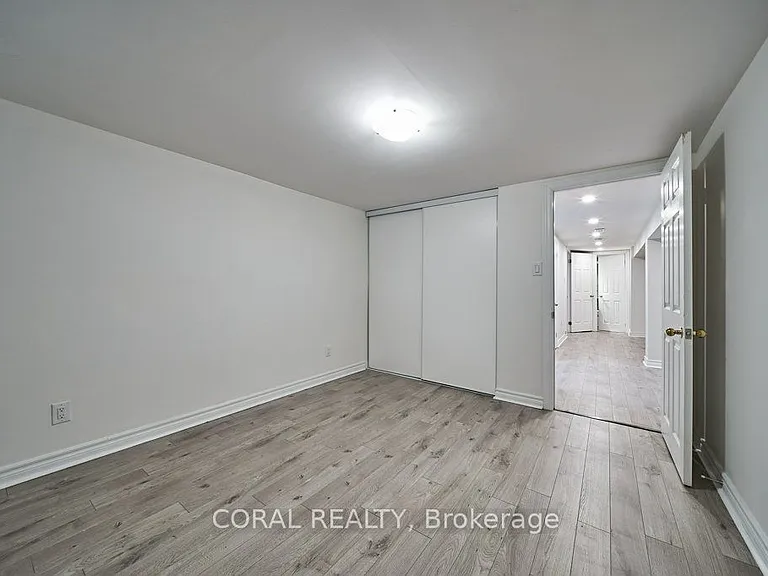 213 Cabot St — Photo 33