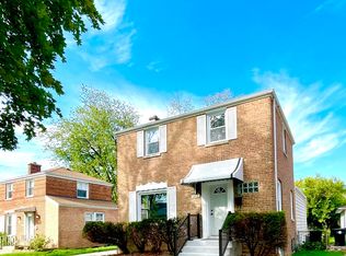 2416 S 19th Ave, Broadview, IL 60155