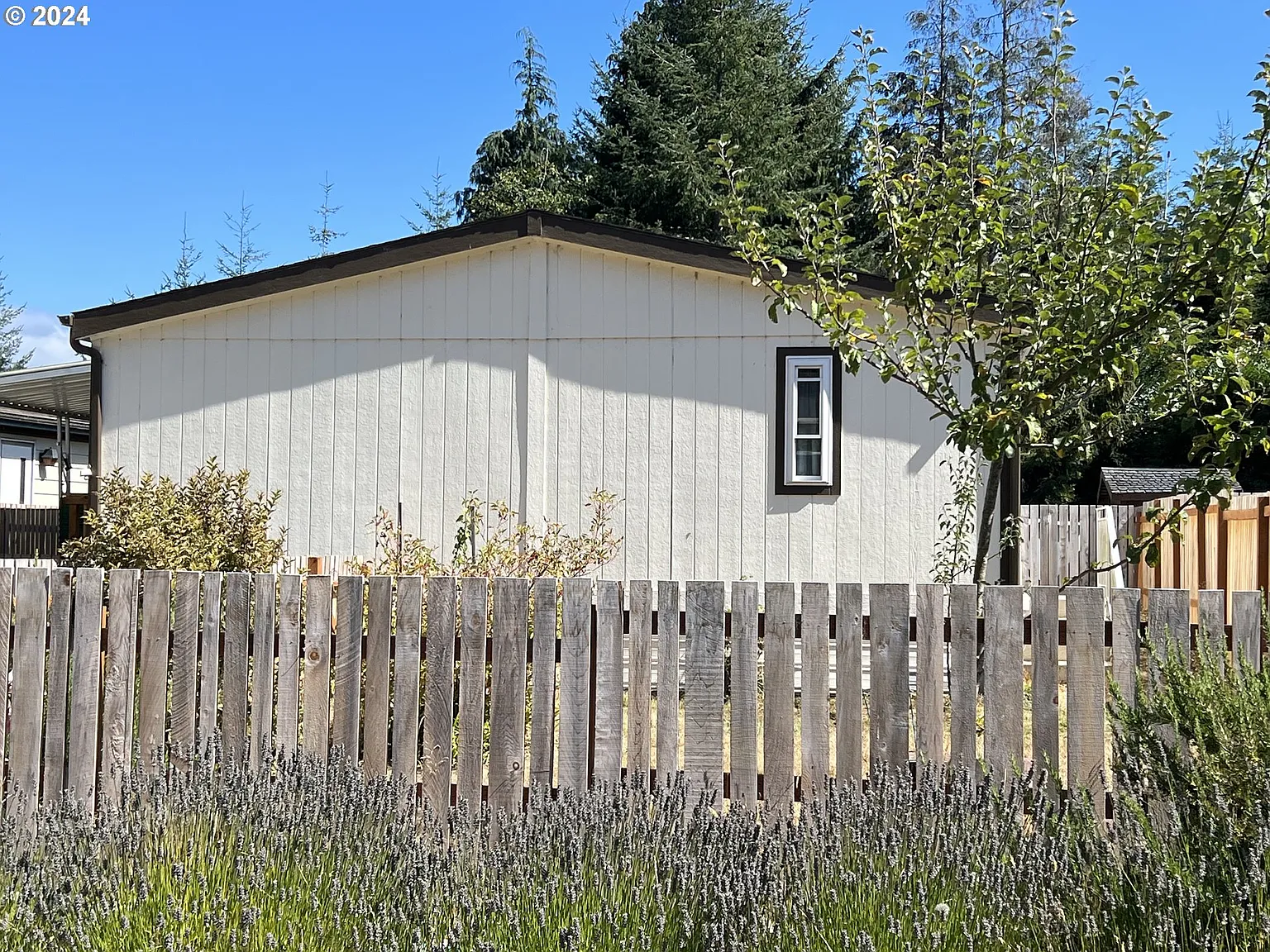 63615 Centennial Rd photo 1