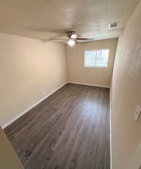 235 Stimmel St — Photo 10