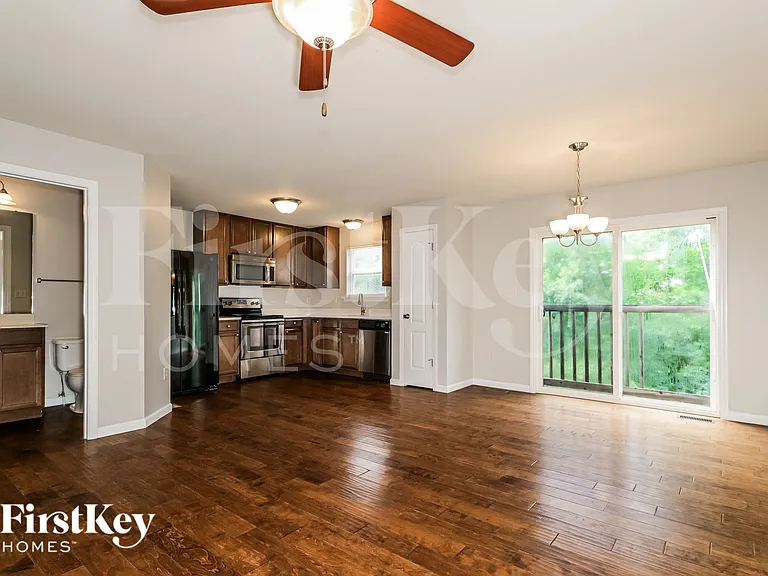 230 Cimarron Ridge Xing — Photo 5