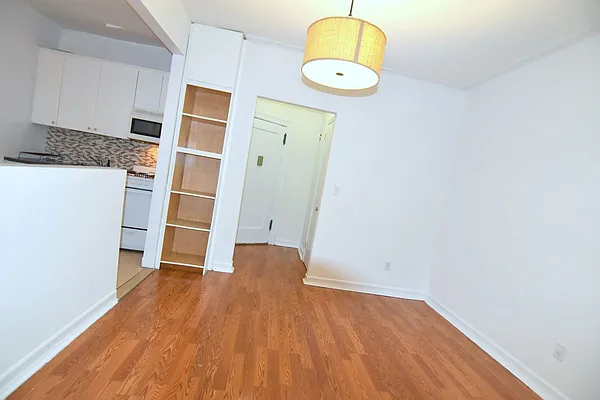 Rented by Manhattan Spaces | media 14