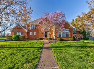 7622 Arbor Ridge Dr, Newburgh, IN 47630