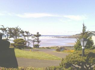 268 Yachats Ocean Rd, Yachats, OR 97498