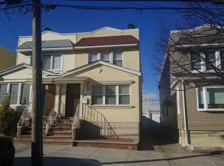 7818 85th St, Ridgewood, NY 11385